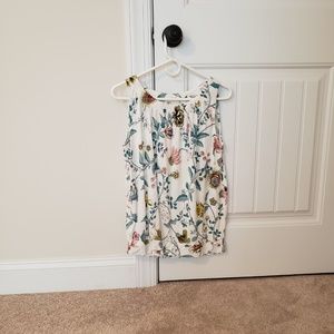 Women's sleeveless floral tank top